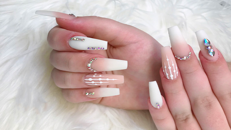 which type of nail extension is best