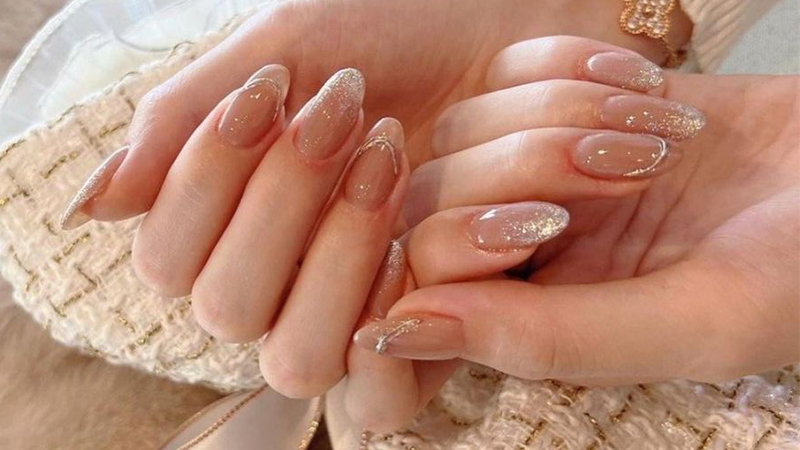 which nail extension is best for wedding